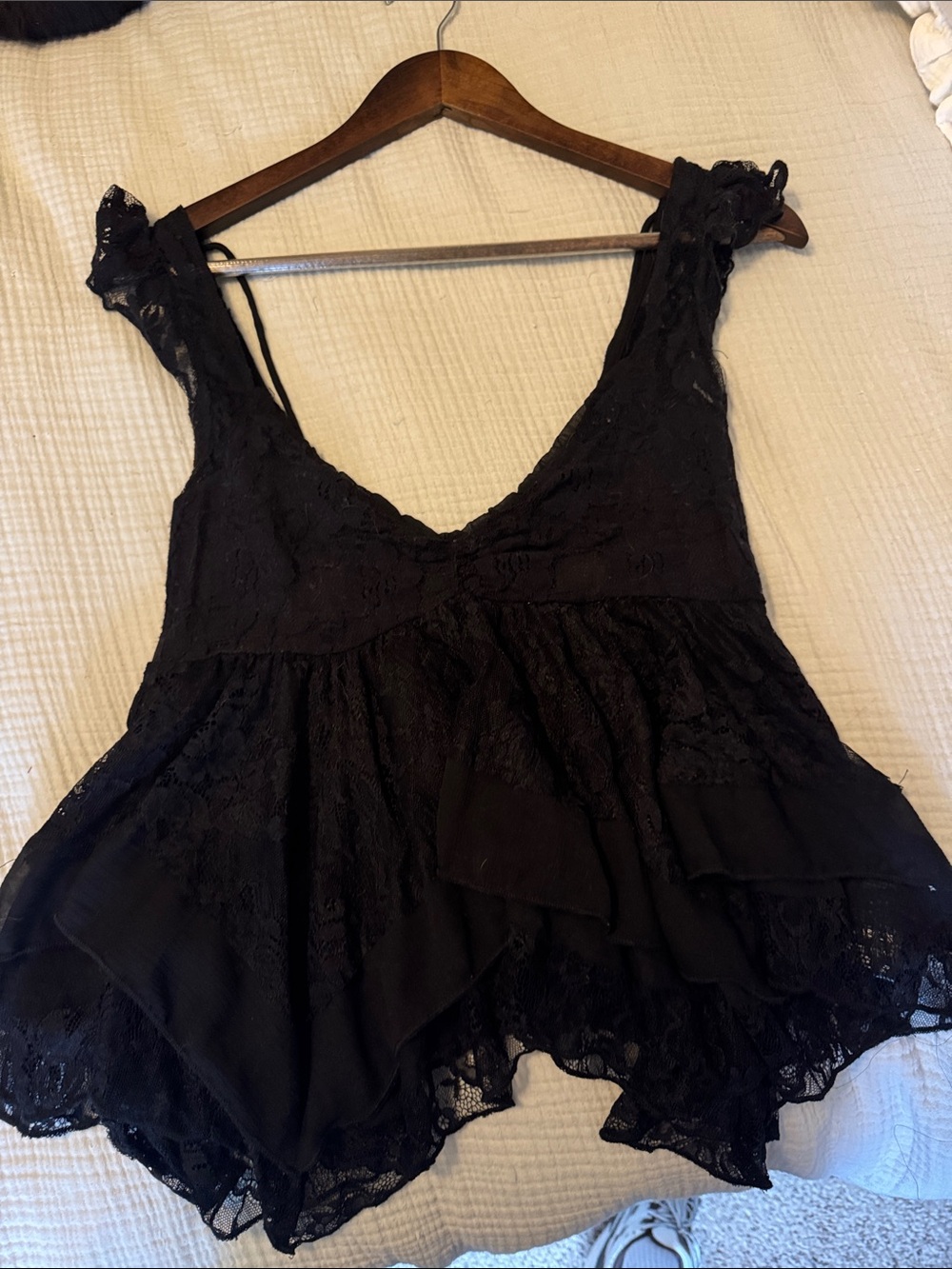 Kimchi Blue Lace Ruffled Top